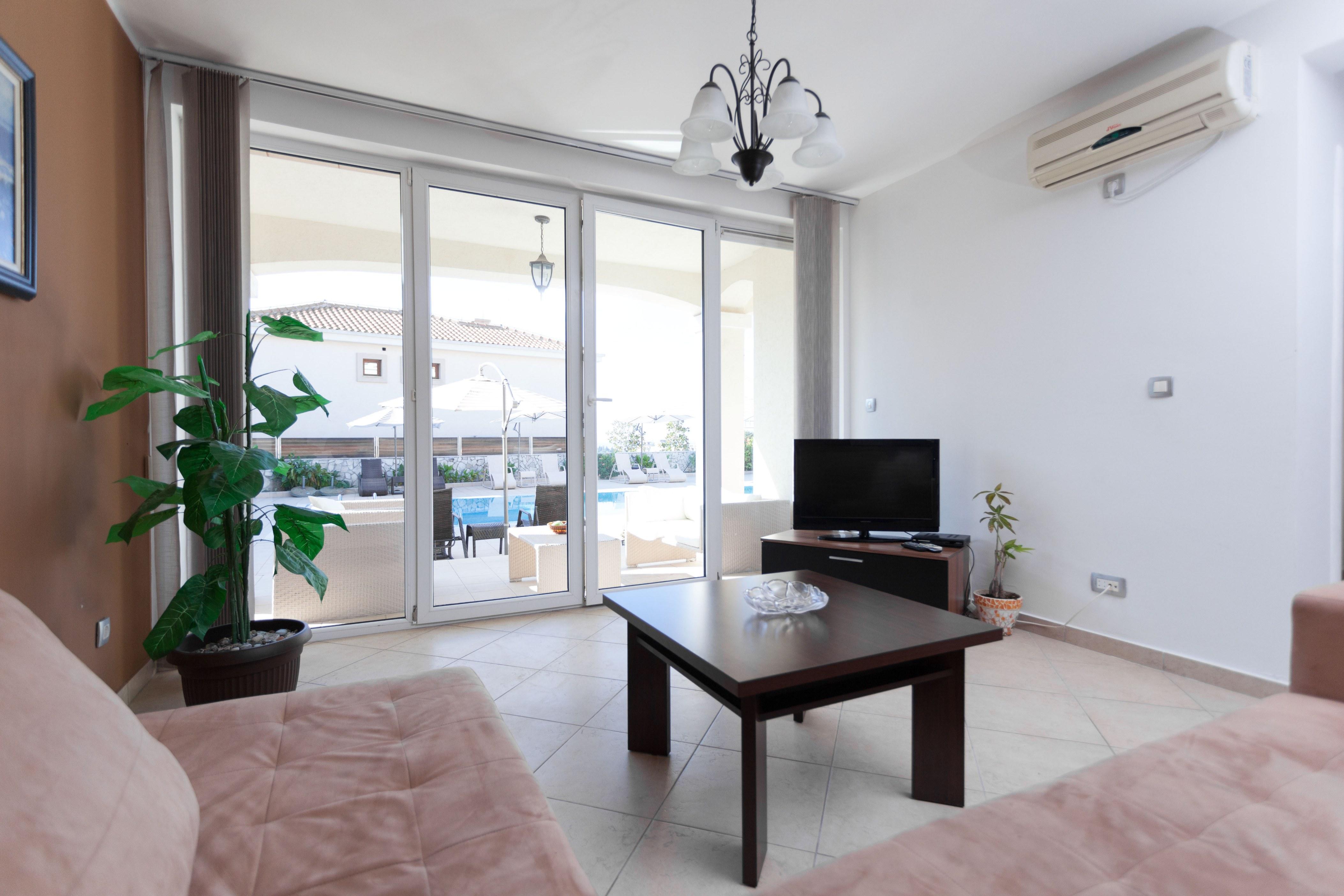 Resort Becici 4*